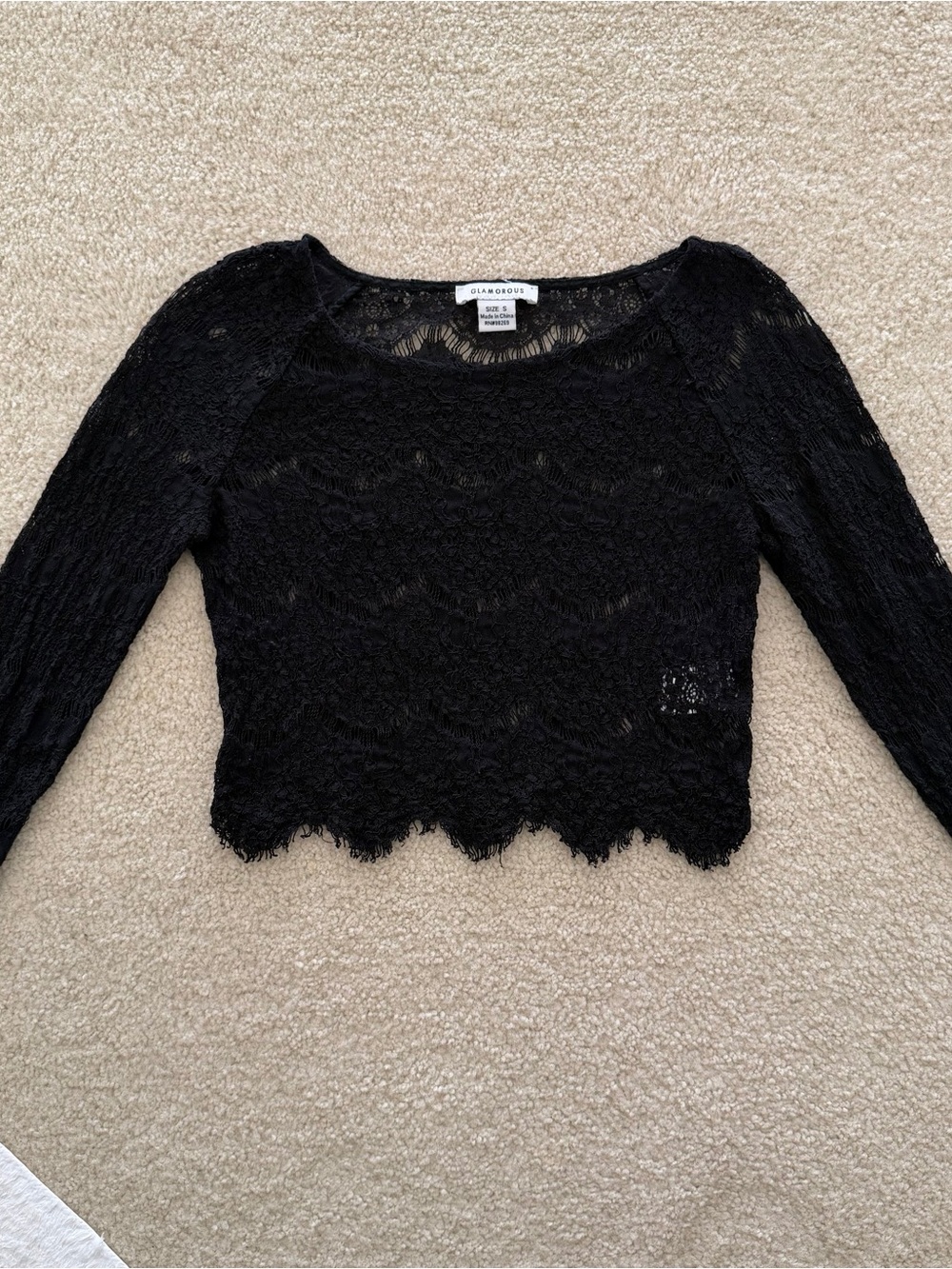 Glamorous Black Lace Cropped Long-Sleeve Top